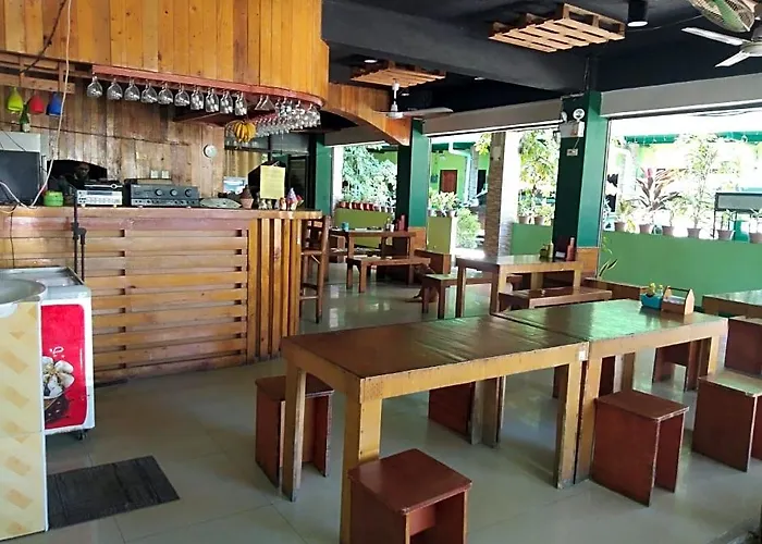 Aosmec Square Hotel
