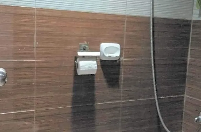 Hotel Aosmec Square 2*
