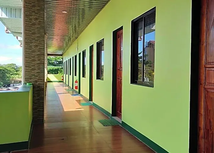 Hotel Aosmec Square 2*